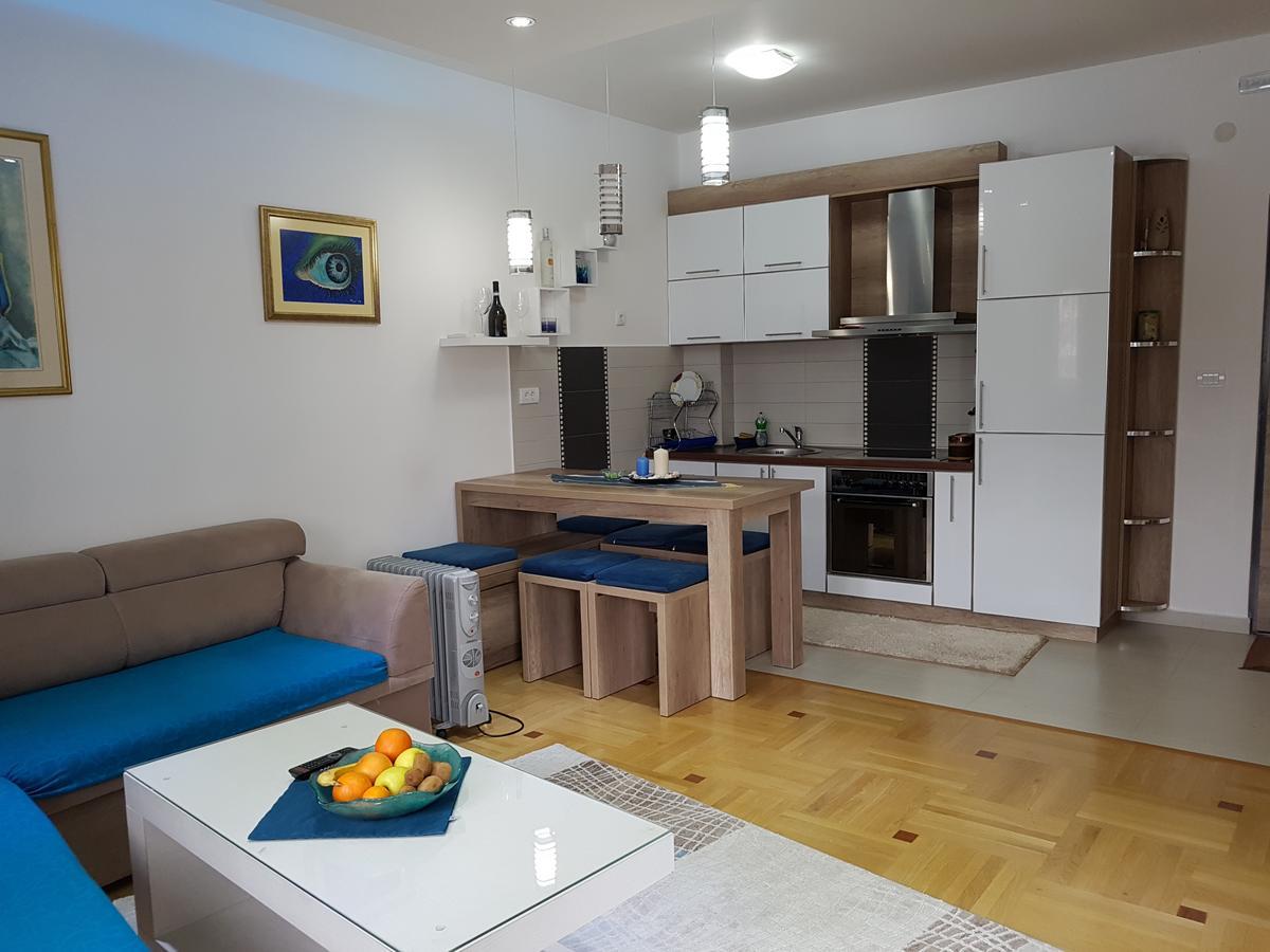 Apartman Dajana Ulcinj Zewnętrze zdjęcie