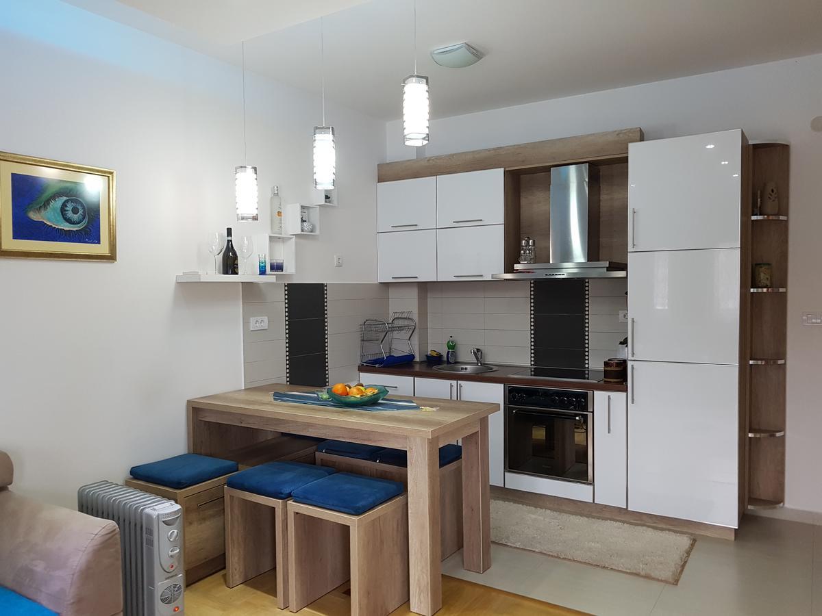 Apartman Dajana Ulcinj Zewnętrze zdjęcie