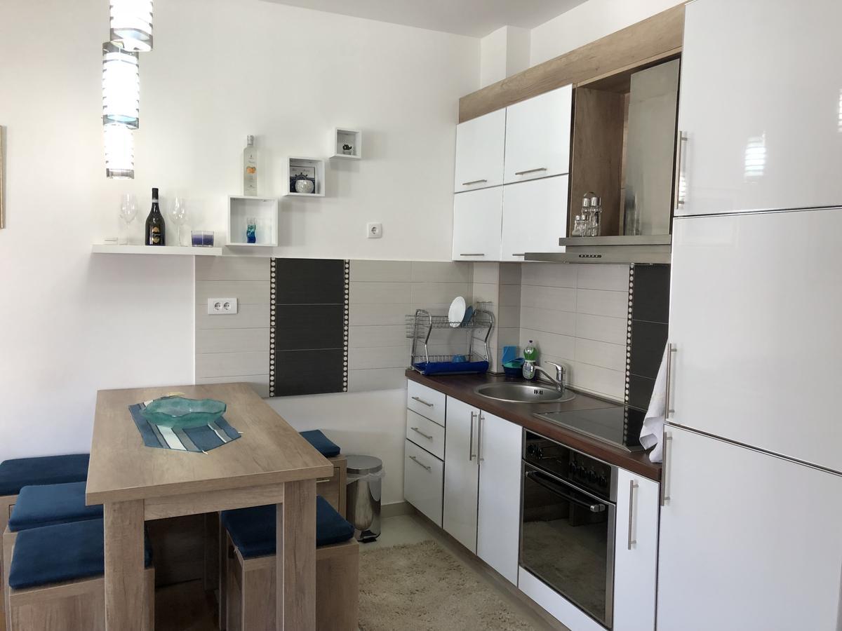 Apartman Dajana Ulcinj Zewnętrze zdjęcie