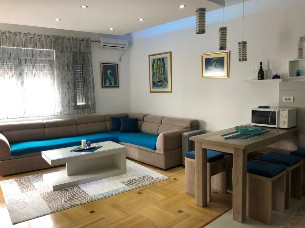 Apartman Dajana Ulcinj Zewnętrze zdjęcie